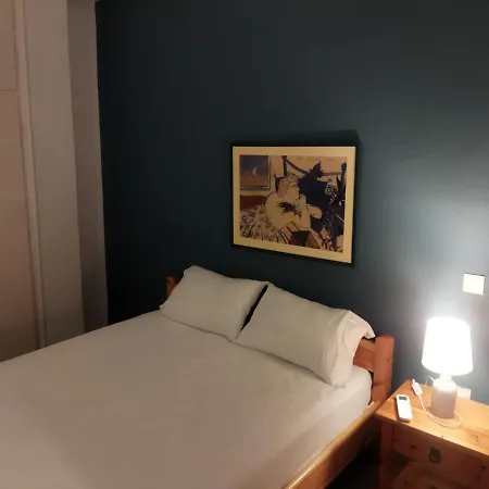 Apartment Artemida *